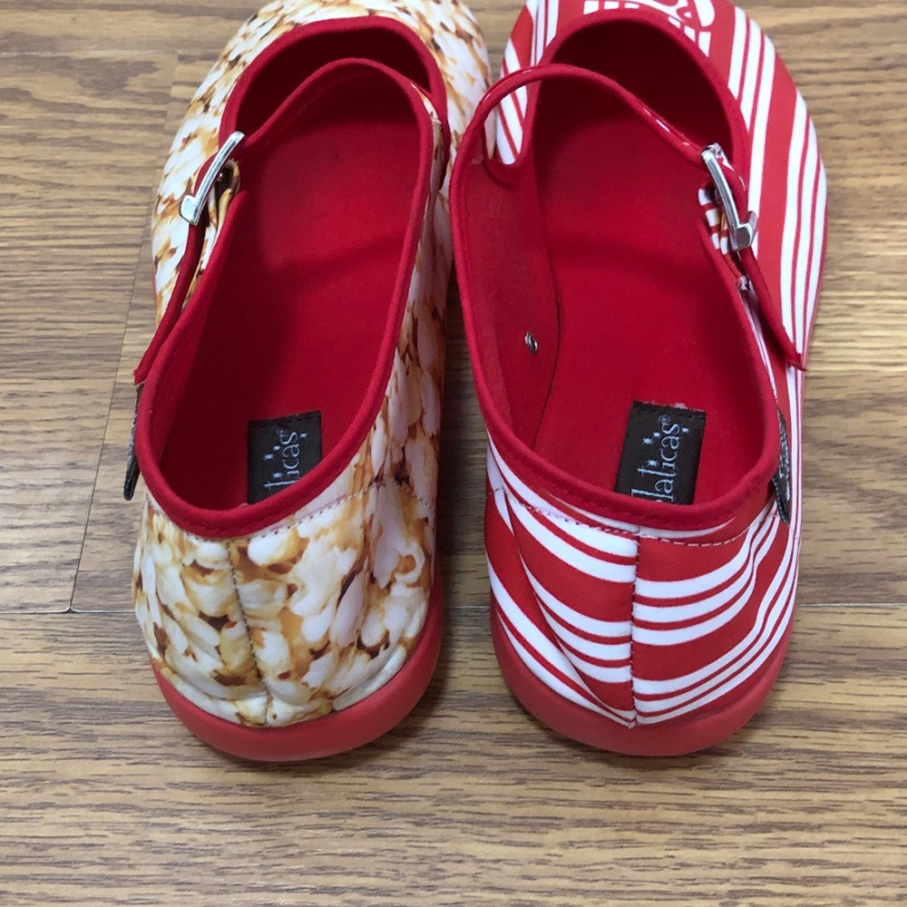 Hot Chocolate Popcorn Mary Janes Red Novelty Flats size 38 (US Size 8) - Picture 5 of 9